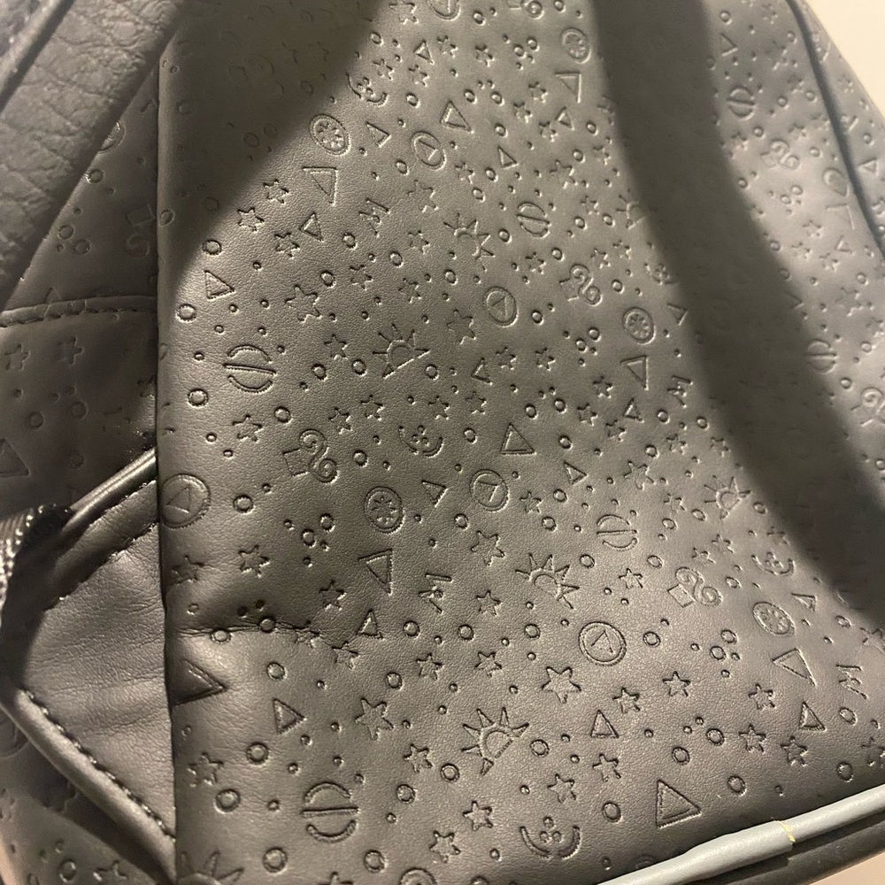 Loungefly Disney Hocus Pocus Black and Gray Backpack Halloween - NWT - Picture 5 of 10